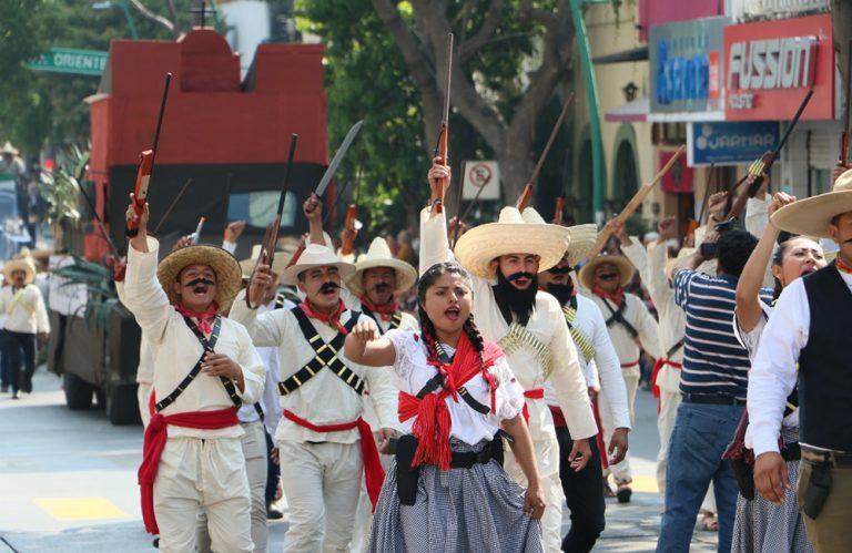 Conmemoran autoridades en Tuxtla Gutiérrez el 109 aniversario de la