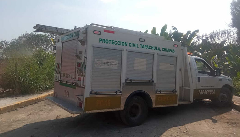 PROTECCIÓN CIVIL MUNICIPAL SOFOCA INCENDIOS DE PASTIZALES EN TAPACHULA