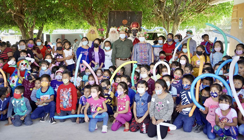 Caravana Compartiendo Sonrisas llega a Ocozocoautla y Tuxtla