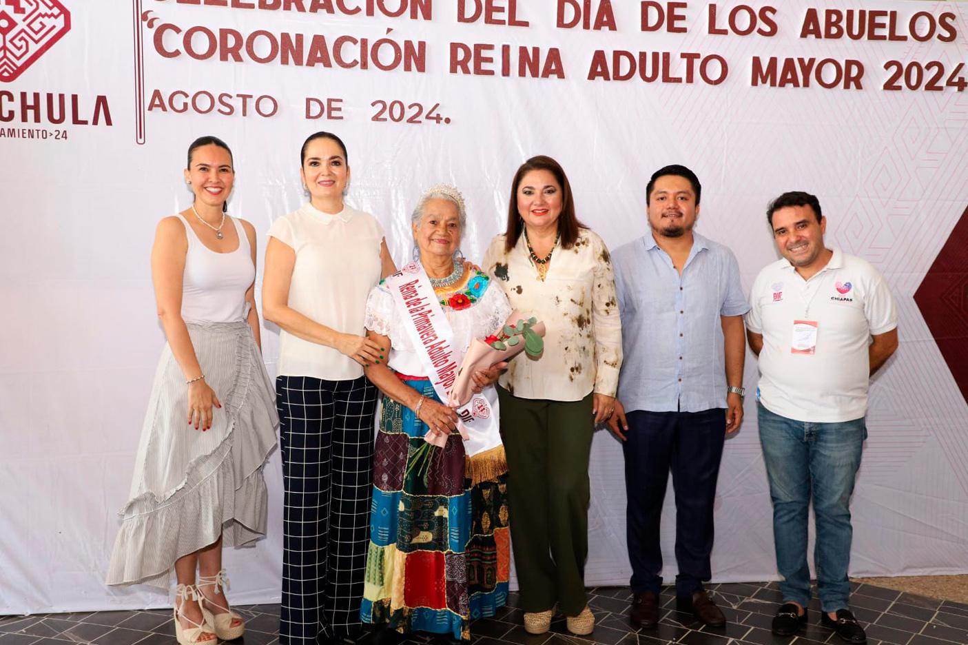 AYUNTAMIENTO DE TAPACHULA Y DIF MUNICIPAL FESTEJÓ EL DÍA DE LOS ABUELOS